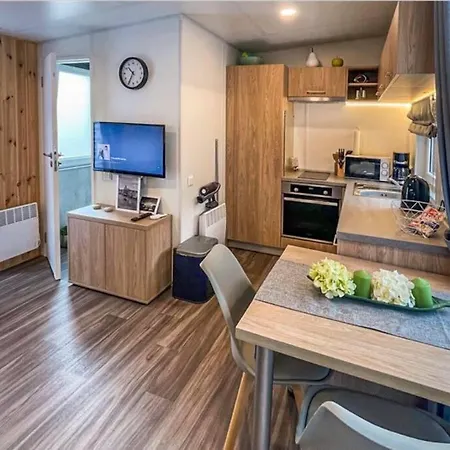 Tinyhouse Am See Im Donau-Ries Wemding Buitenkant foto